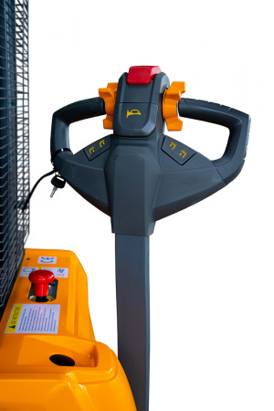 Штабелер самоходный 1,2 т 3,0 м XILIN CDD12R-EN с раздвижными вилами (сопровождаемый)