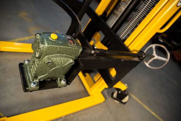 Штабелер-бочкокантователь гидравлический 0,5 т 1,4 м TOR WDS500-1600